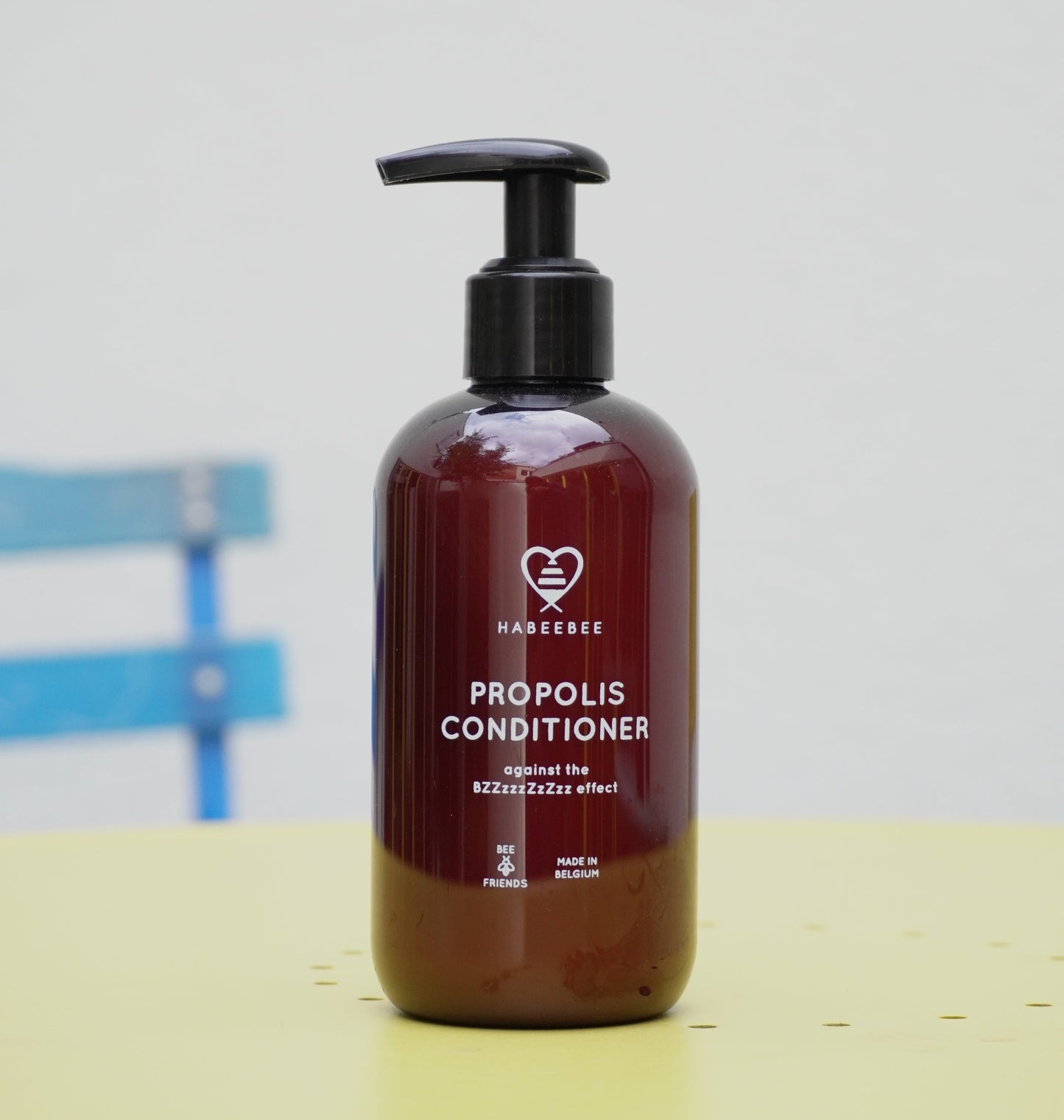 Liquid propolis conditioner