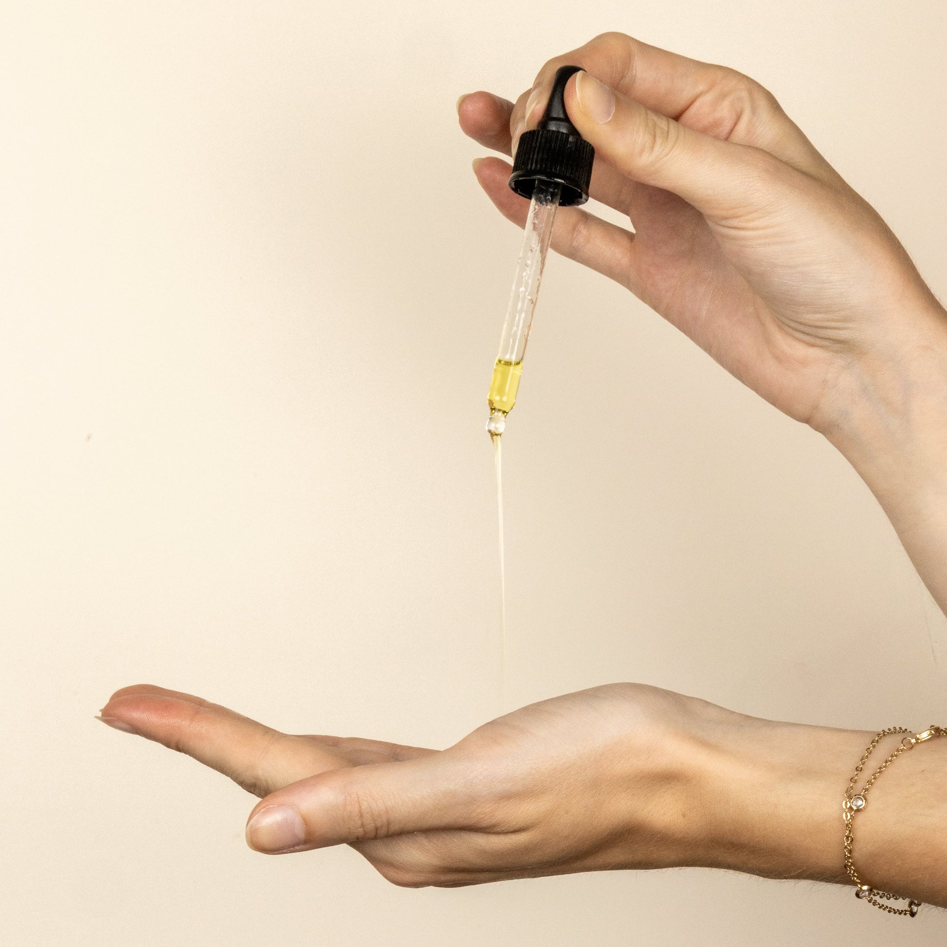 Huile de soin visage au jojoba et à la propolis