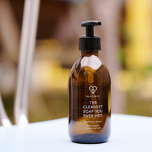 Charger l&#39;image dans la galerie, A découvrir - Savon liquide à la propolis (250ml) - The cleanest soap you ever met
